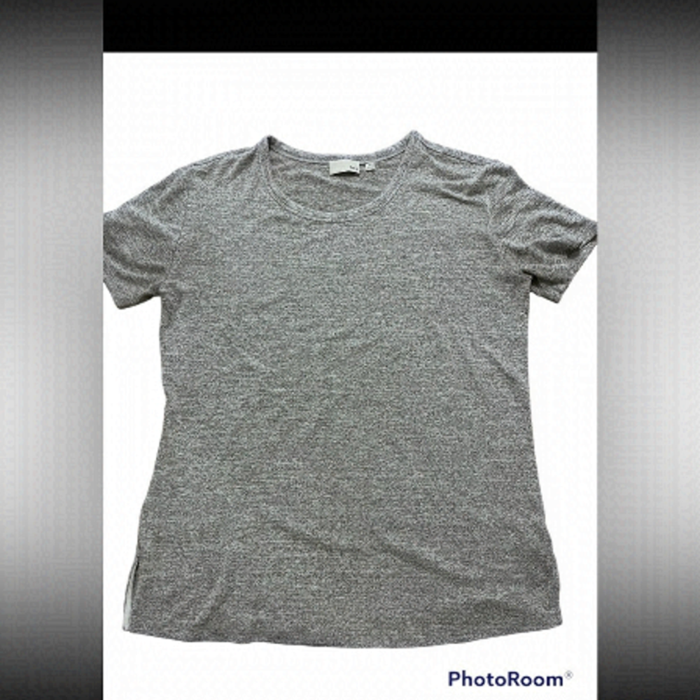ARITZIA Wilfred T-Shirt